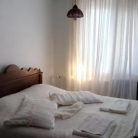 Hotel Cunda Beyaz Balina